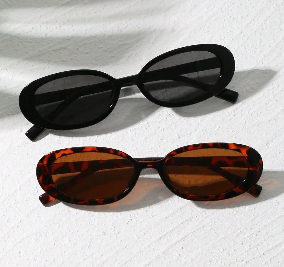 2pcs Vintage Small Frame Oval Shaped Plastic Sunglasses Outdoor Travel Beach Holiday UV Protection Fashionable Shade Travel